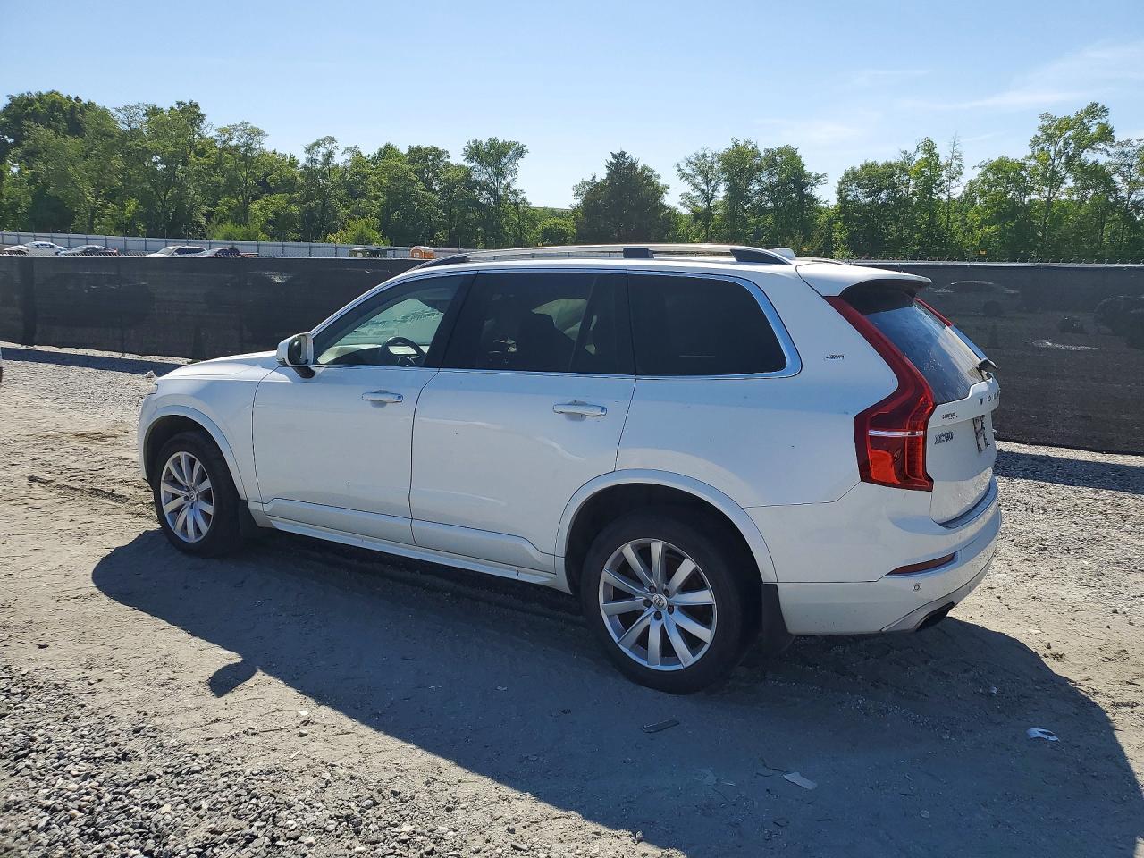 2016 VOLVO XC90