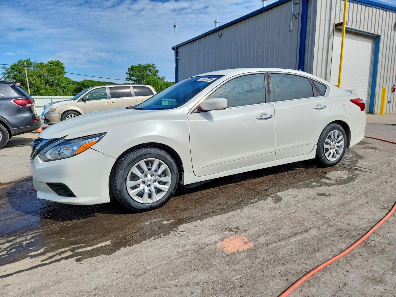2016 NISSAN ALTIMA