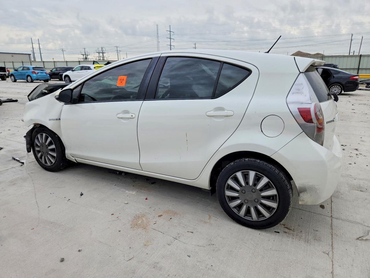 2013 TOYOTA Prius c