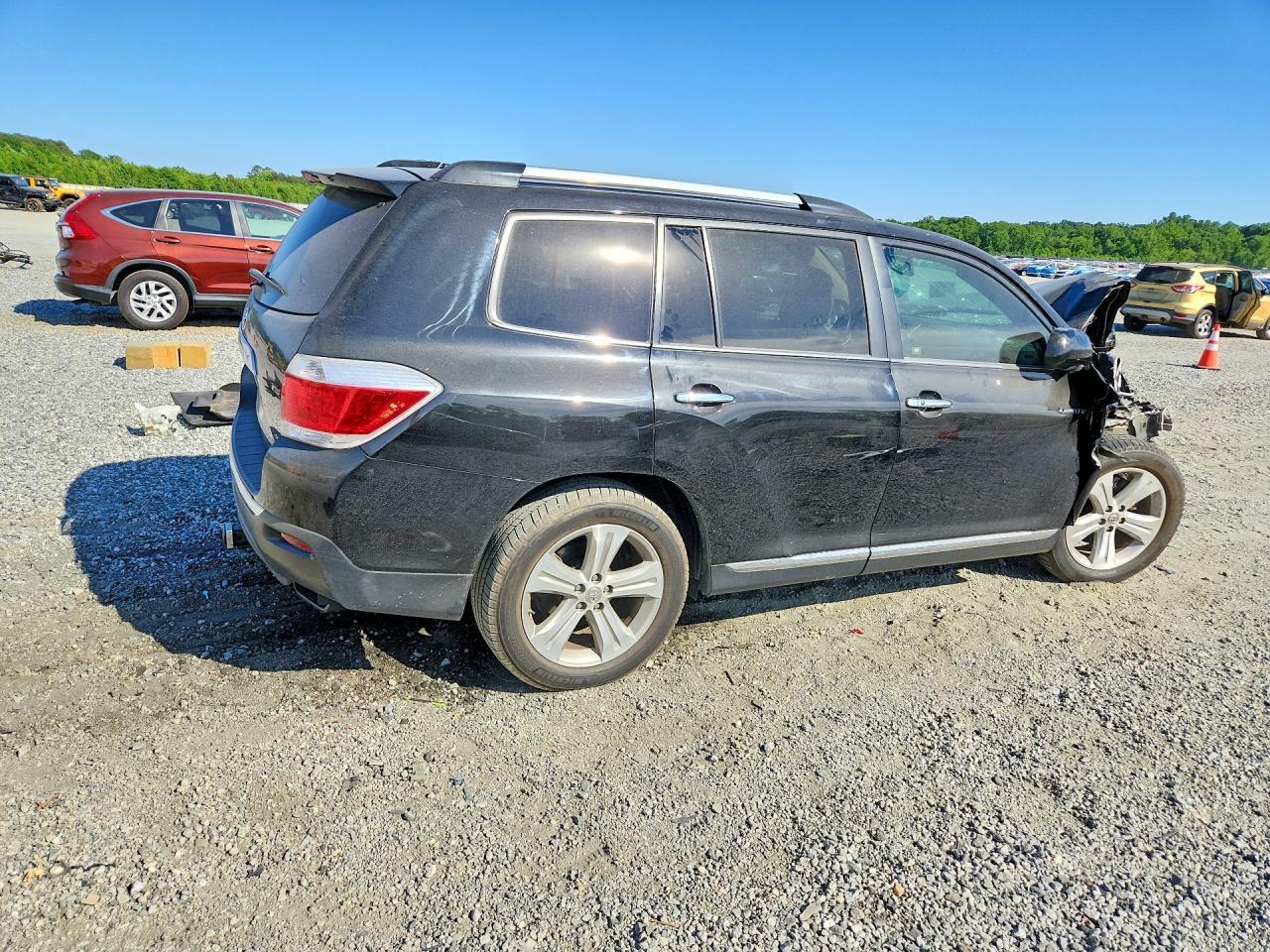 2013 TOYOTA HIGHLANDER