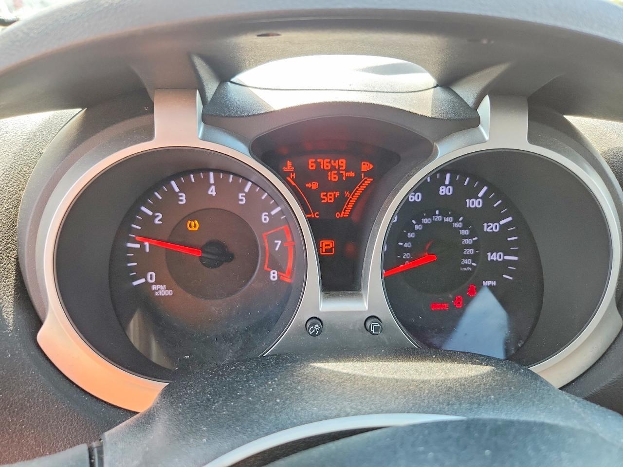 2011 NISSAN Juke