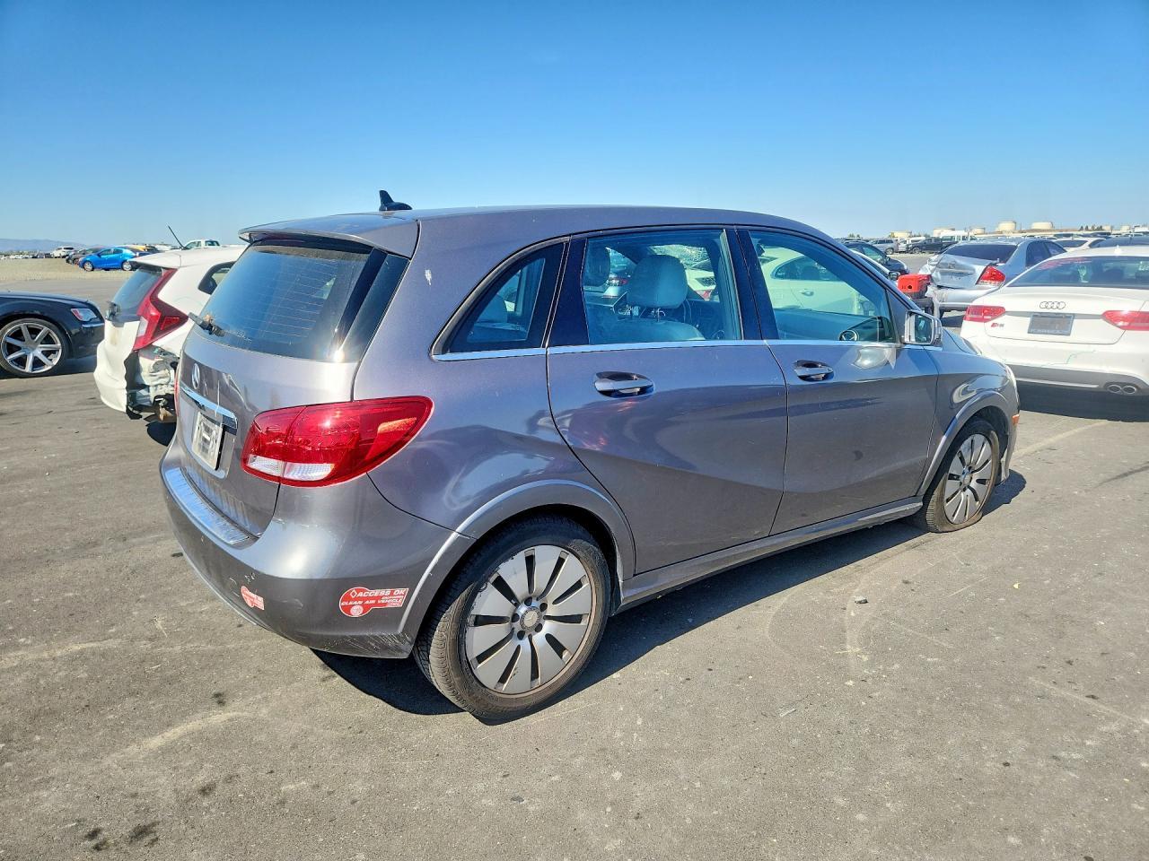 2017 MERCEDES-BENZ B-Class