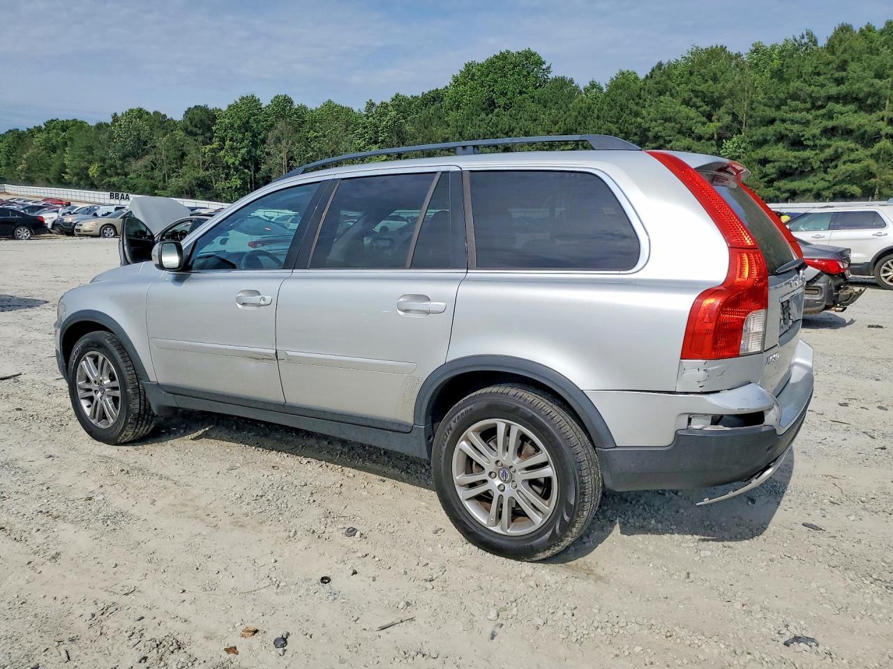 2010 VOLVO XC90