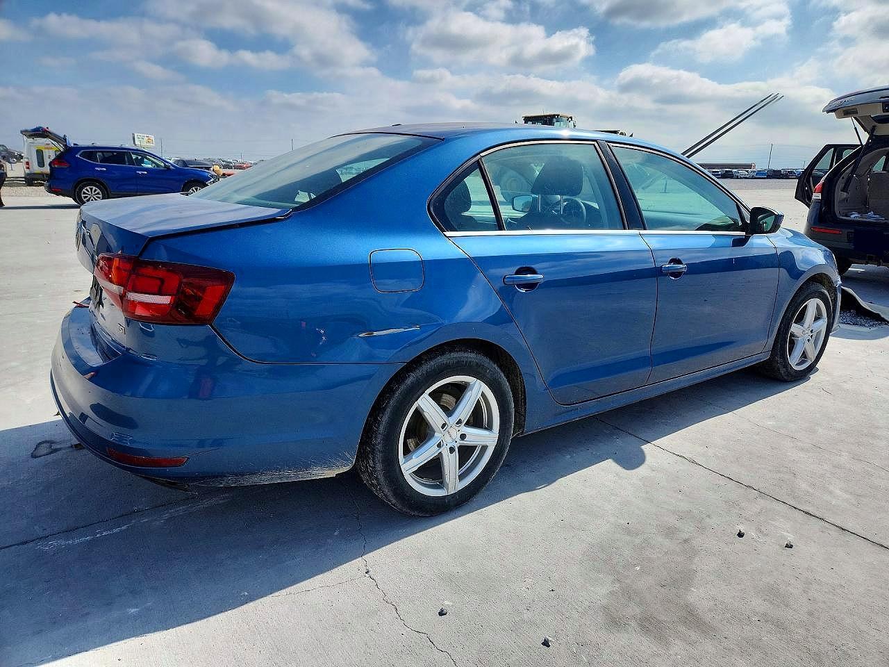 2017 VOLKSWAGEN JETTA
