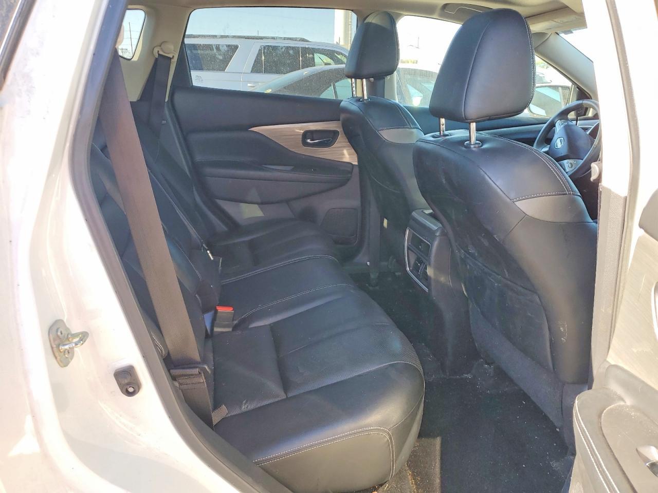 2016 NISSAN MURANO