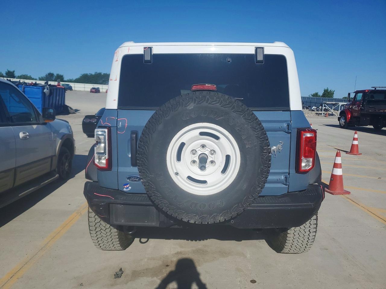 2025 FORD Bronco