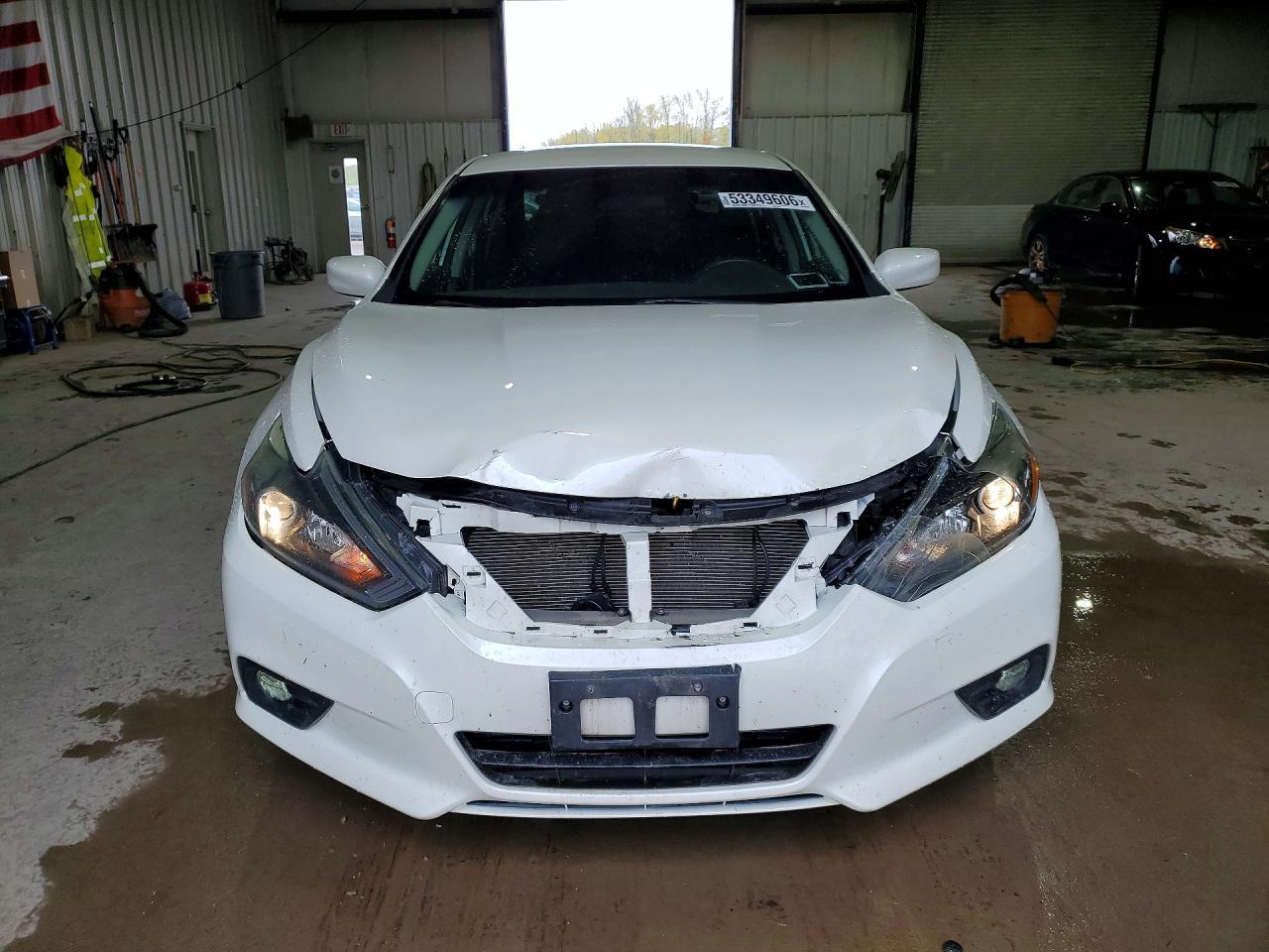 2017 NISSAN ALTIMA