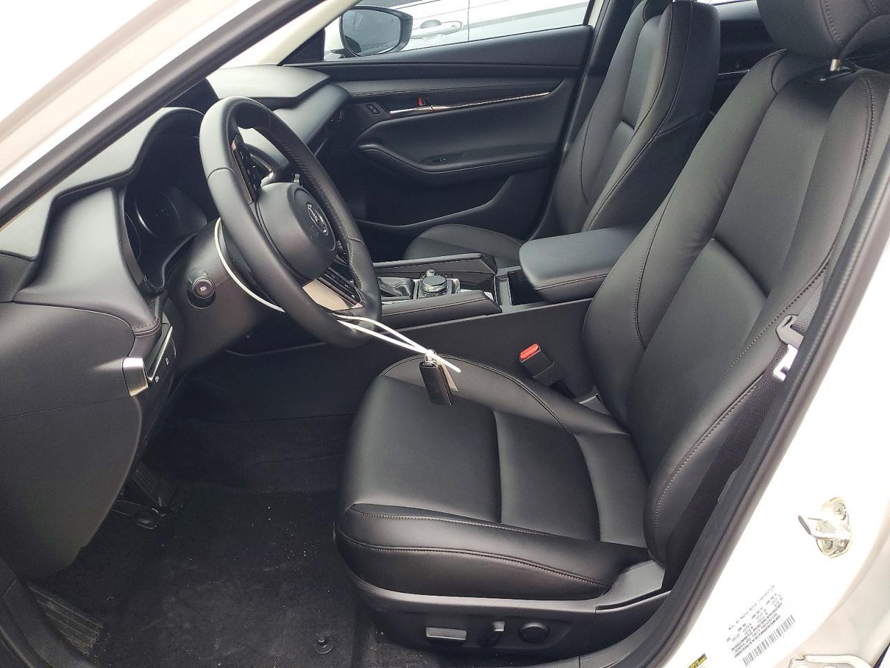 2025 MAZDA 3