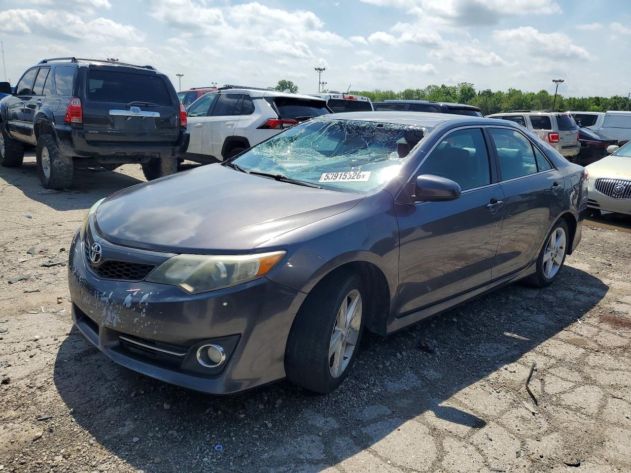 2014 TOYOTA CAMRY
