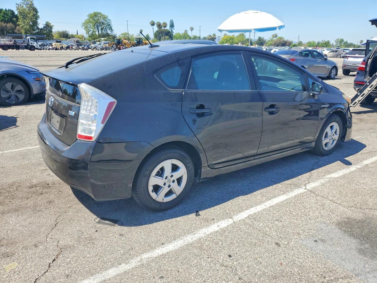 2010 TOYOTA PRIUS