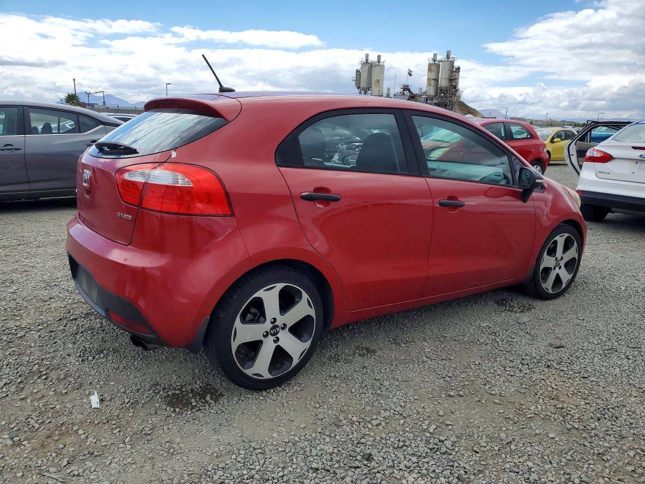 2014 KIA RIO
