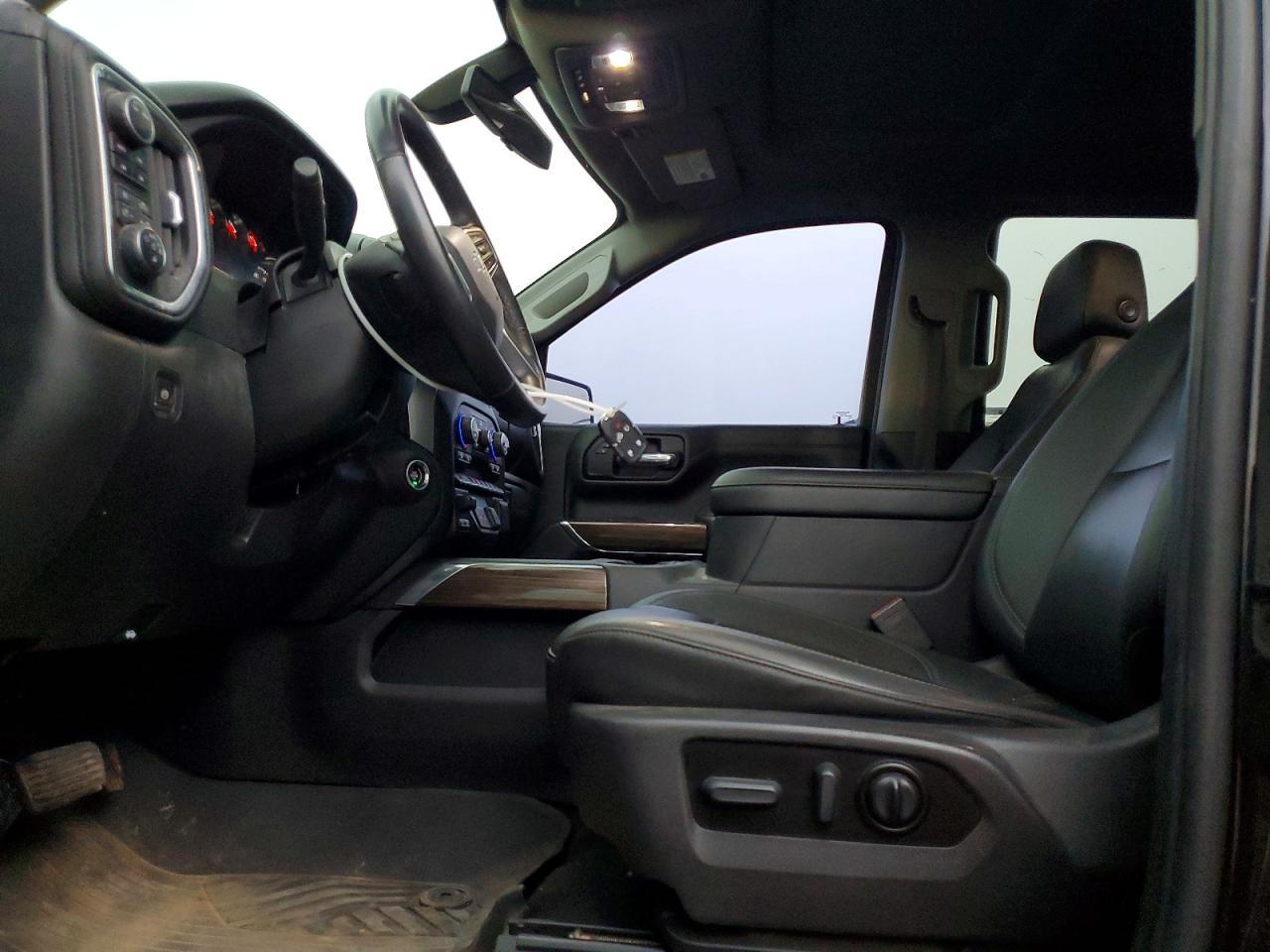2022 CHEVROLET Silverado