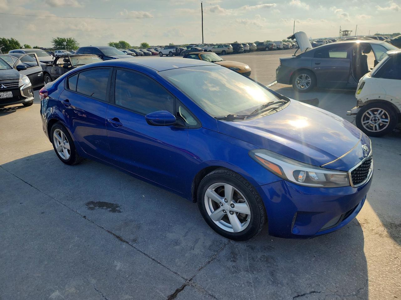 2017 KIA FORTE