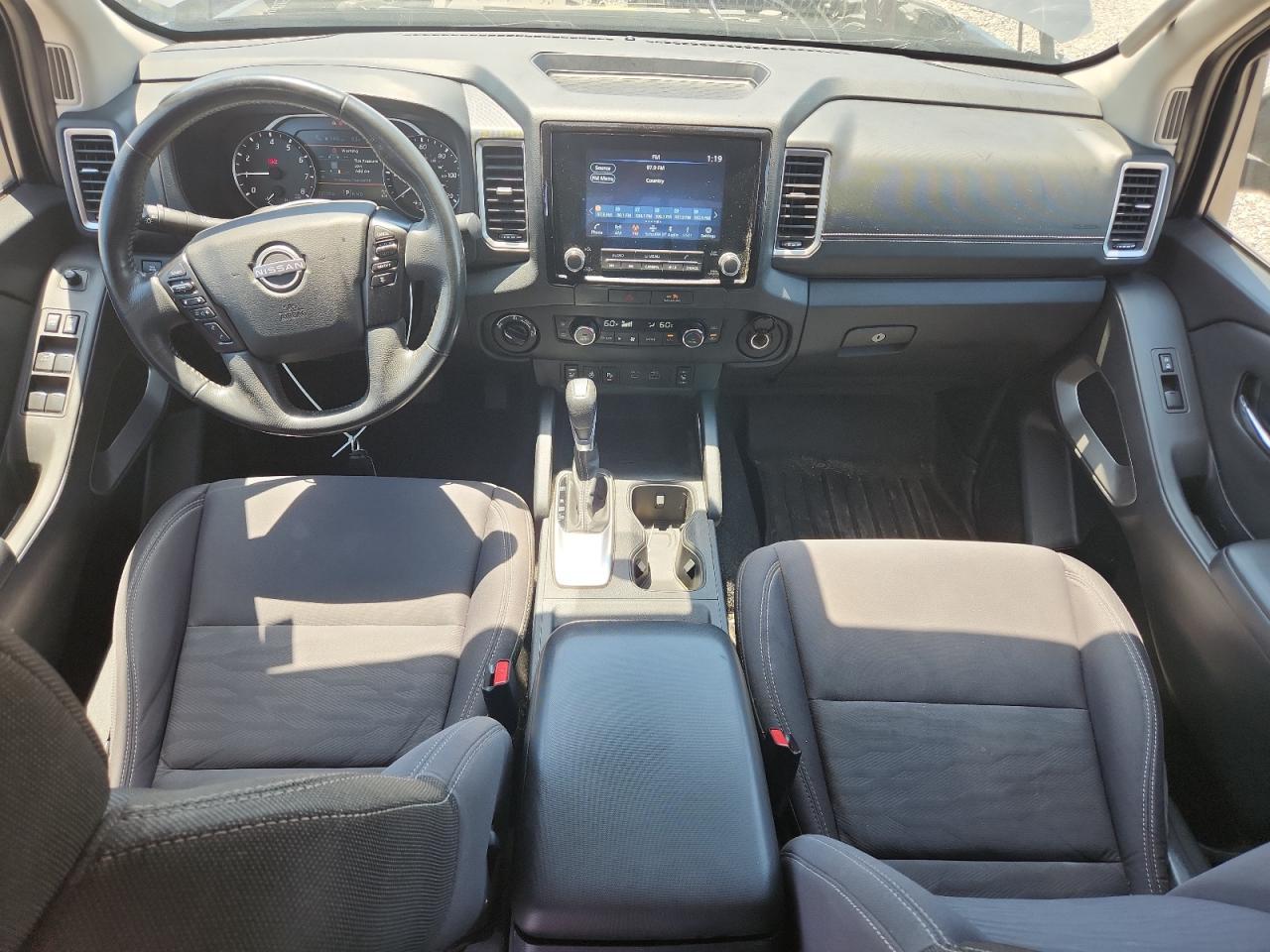 2022 NISSAN Frontier