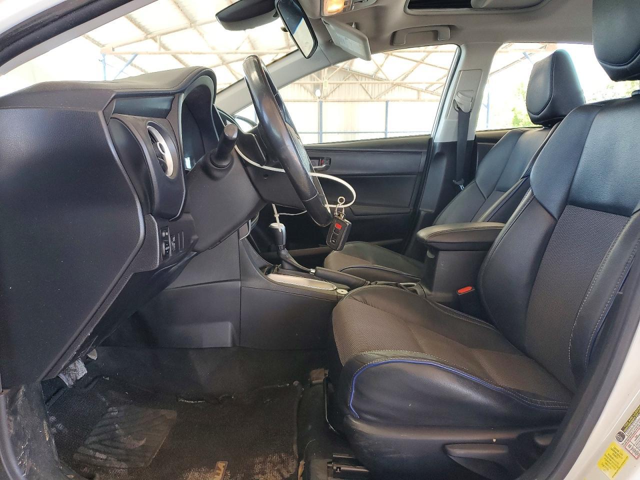 2018 TOYOTA COROLLA
