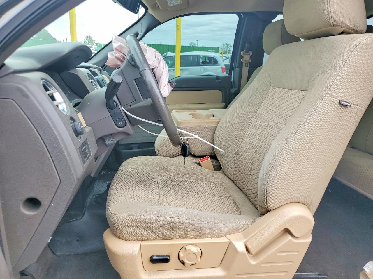 2011 FORD F-150