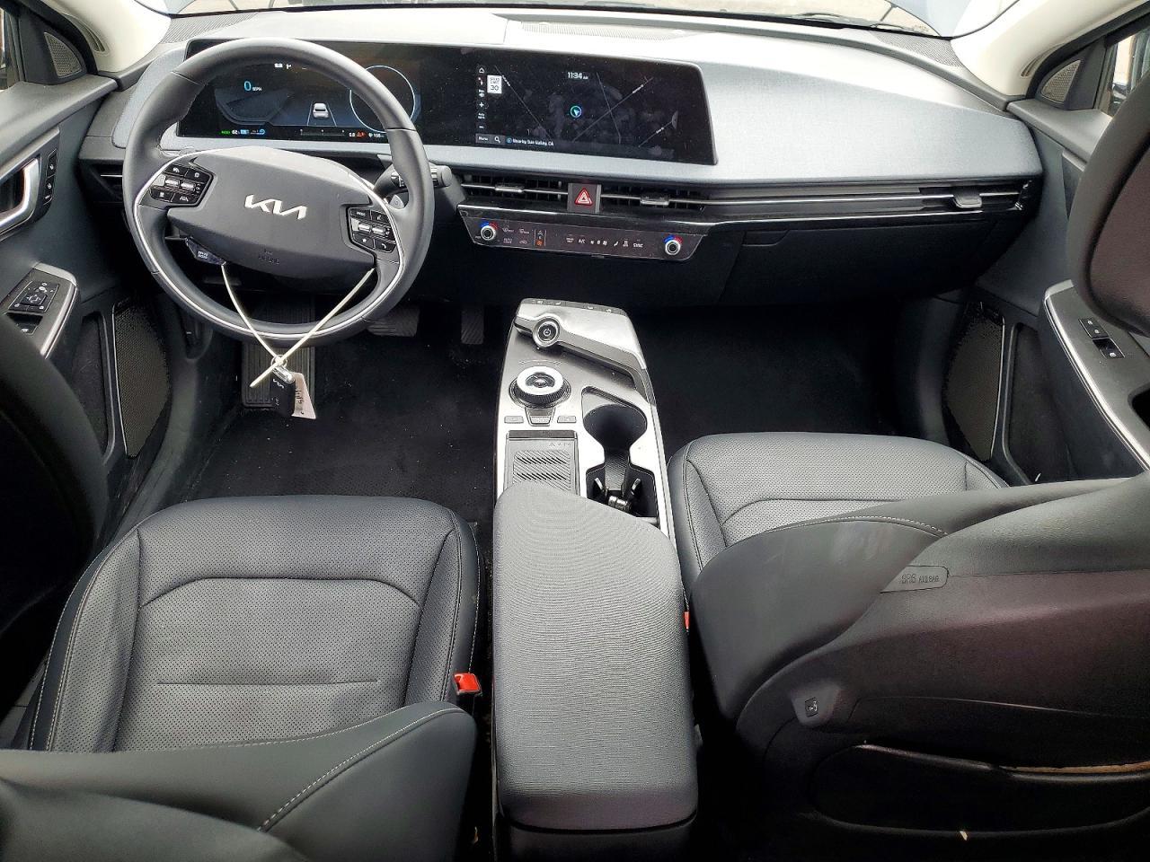 2024 KIA EV6