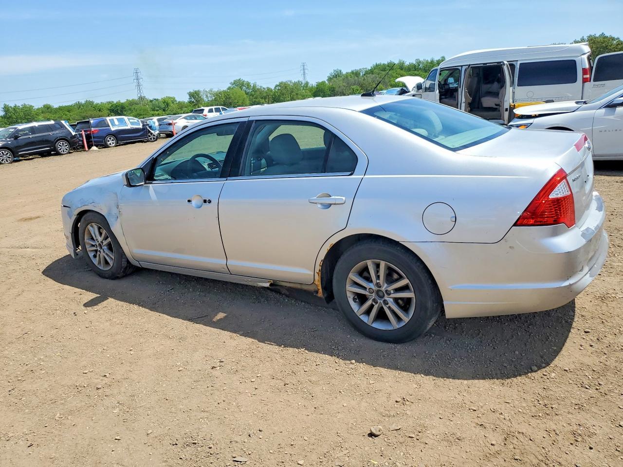 2011 FORD FUSION