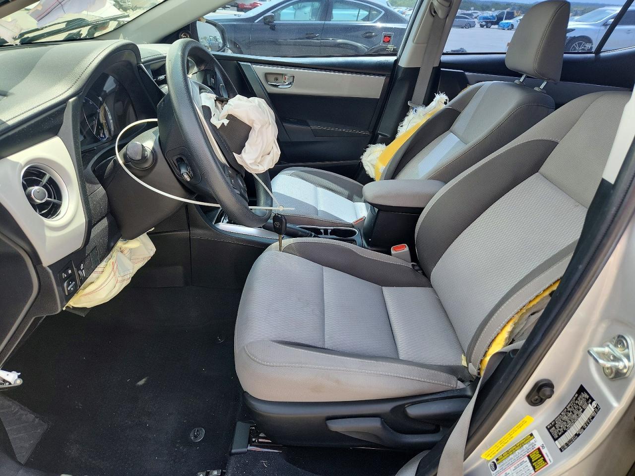 2017 TOYOTA COROLLA