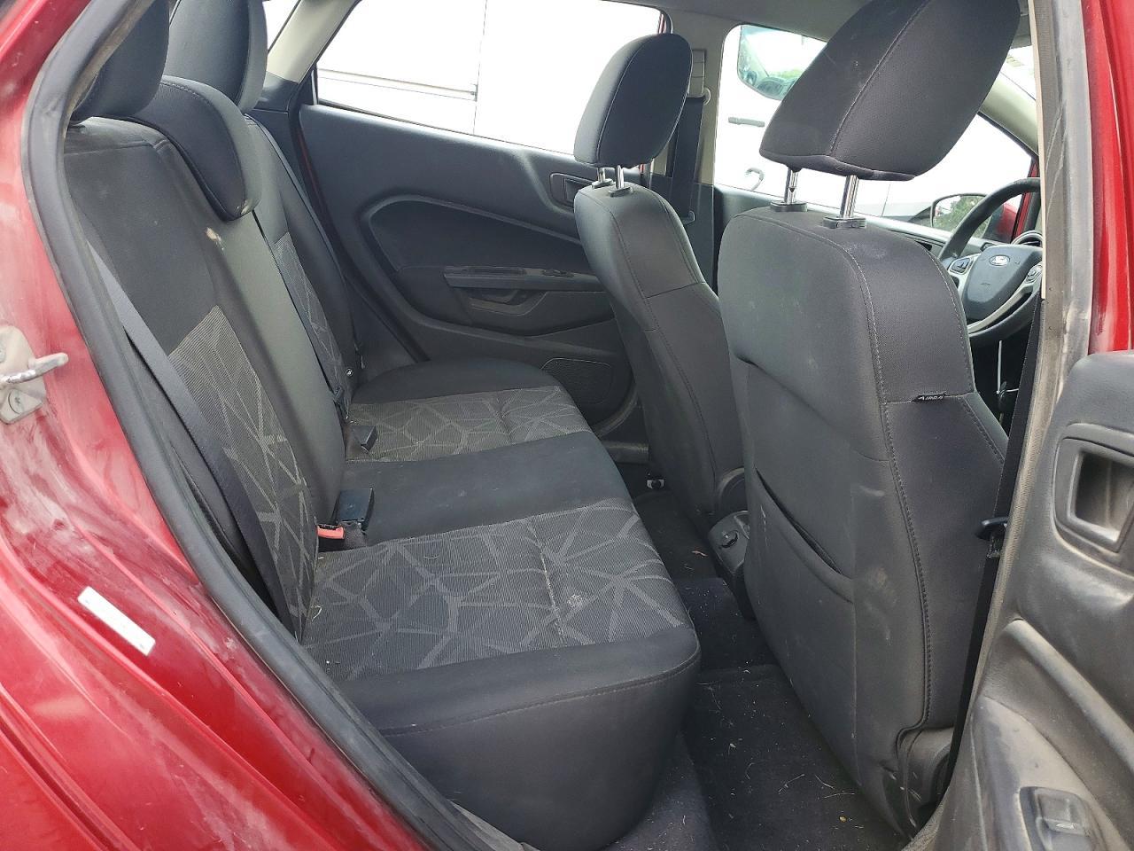 2011 FORD Fiesta