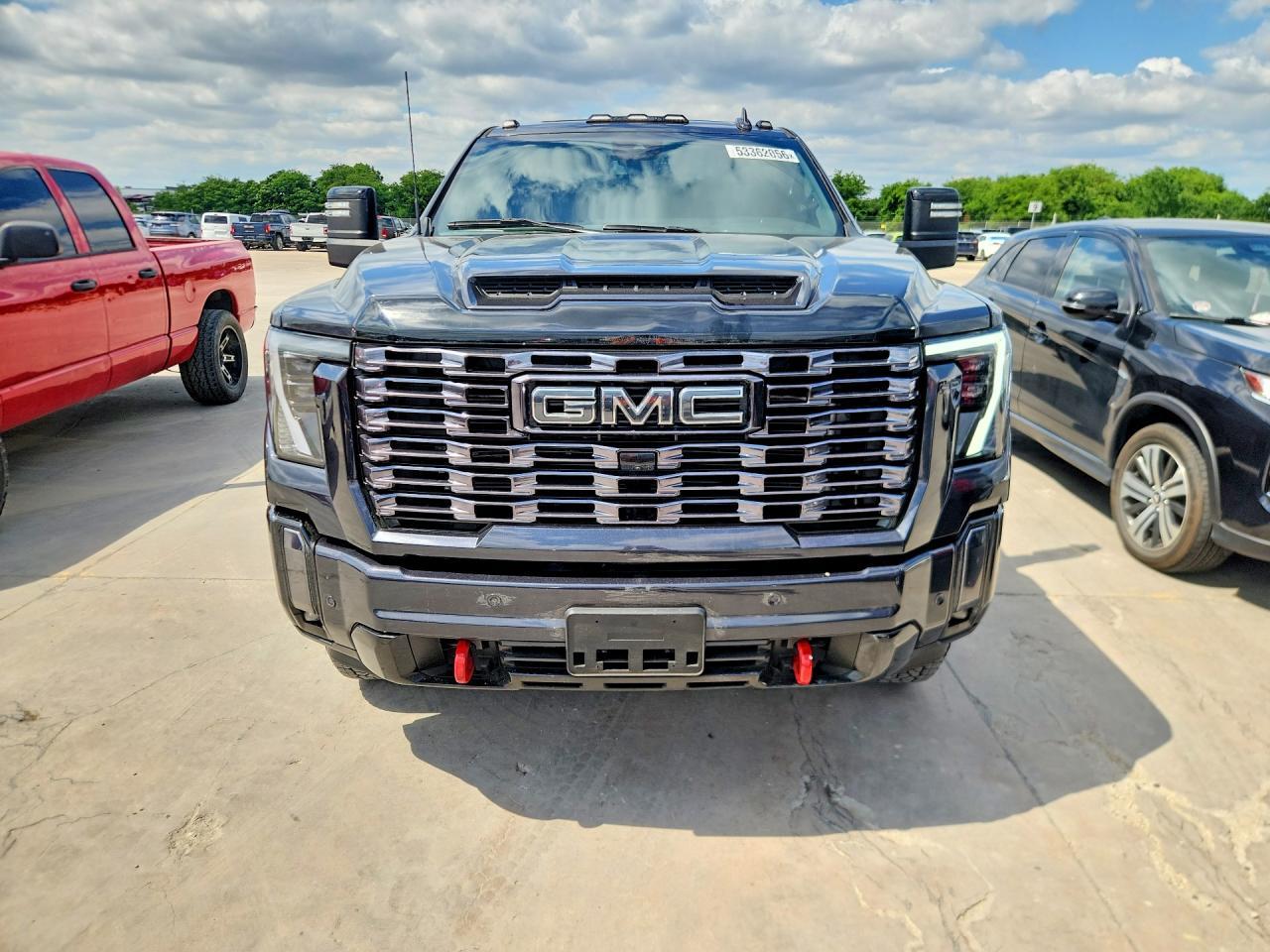 2024 GMC Sierra