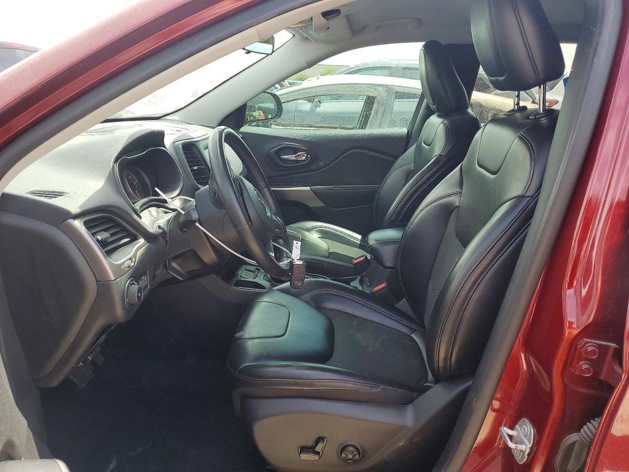 2019 JEEP CHEROKEE