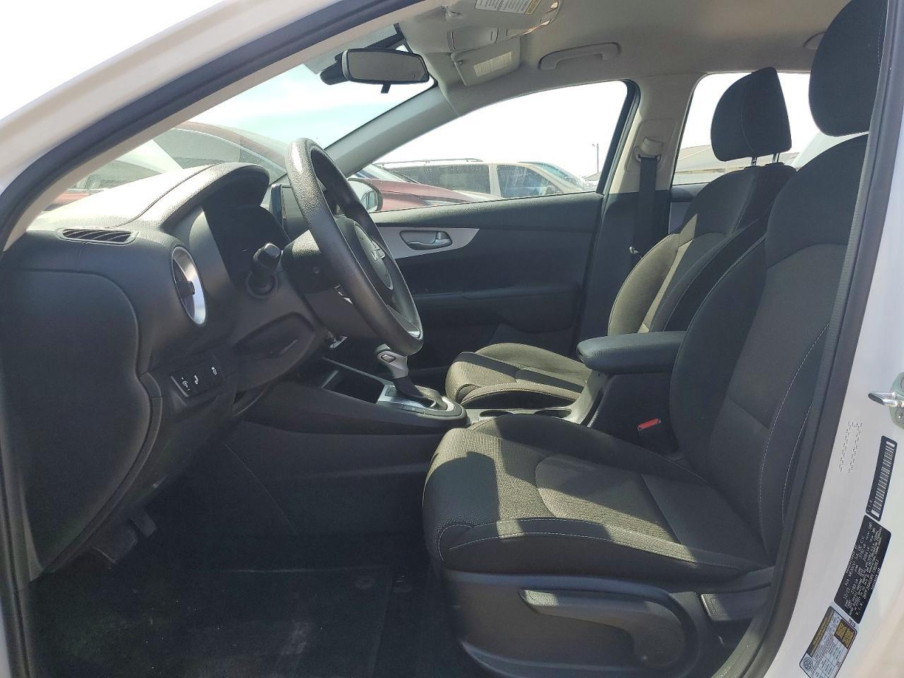 2024 KIA FORTE
