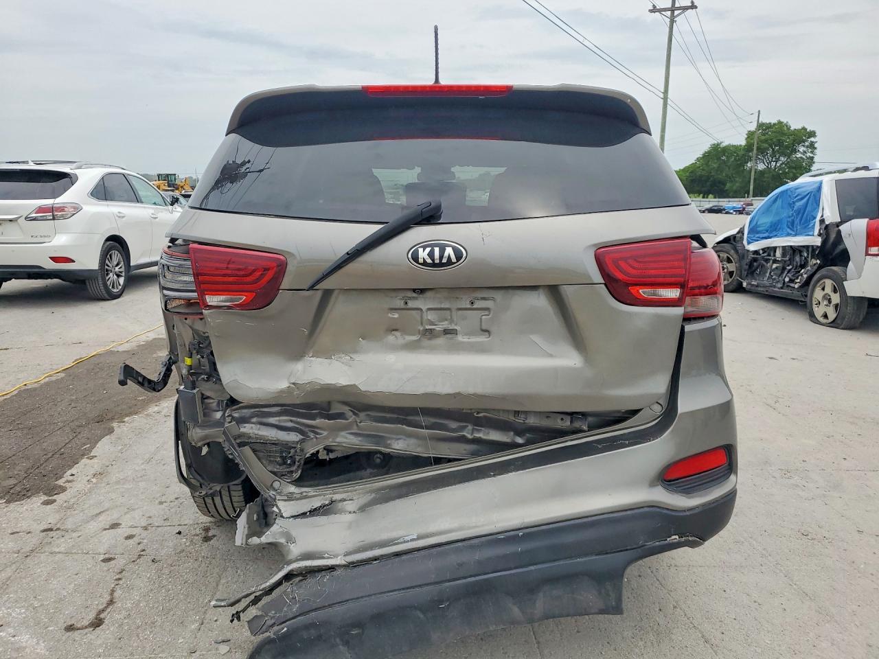 2019 KIA SORENTO