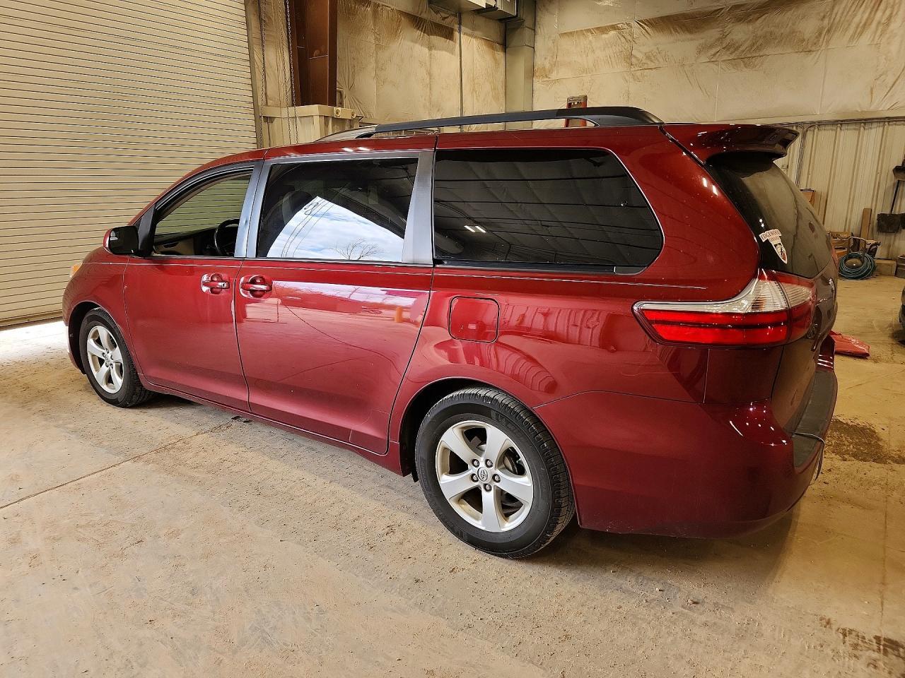 2015 TOYOTA SIENNA