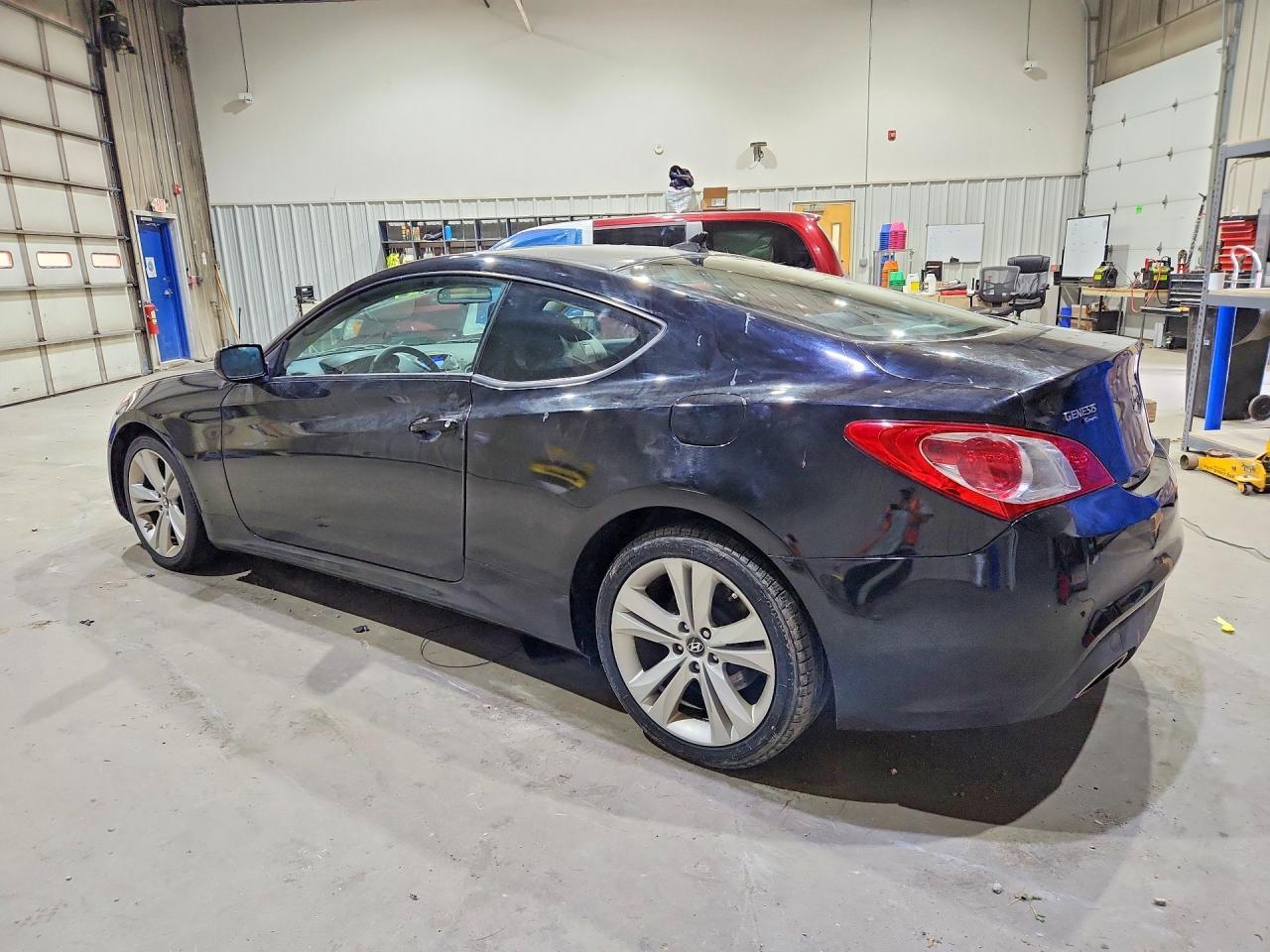 2011 HYUNDAI GENESIS