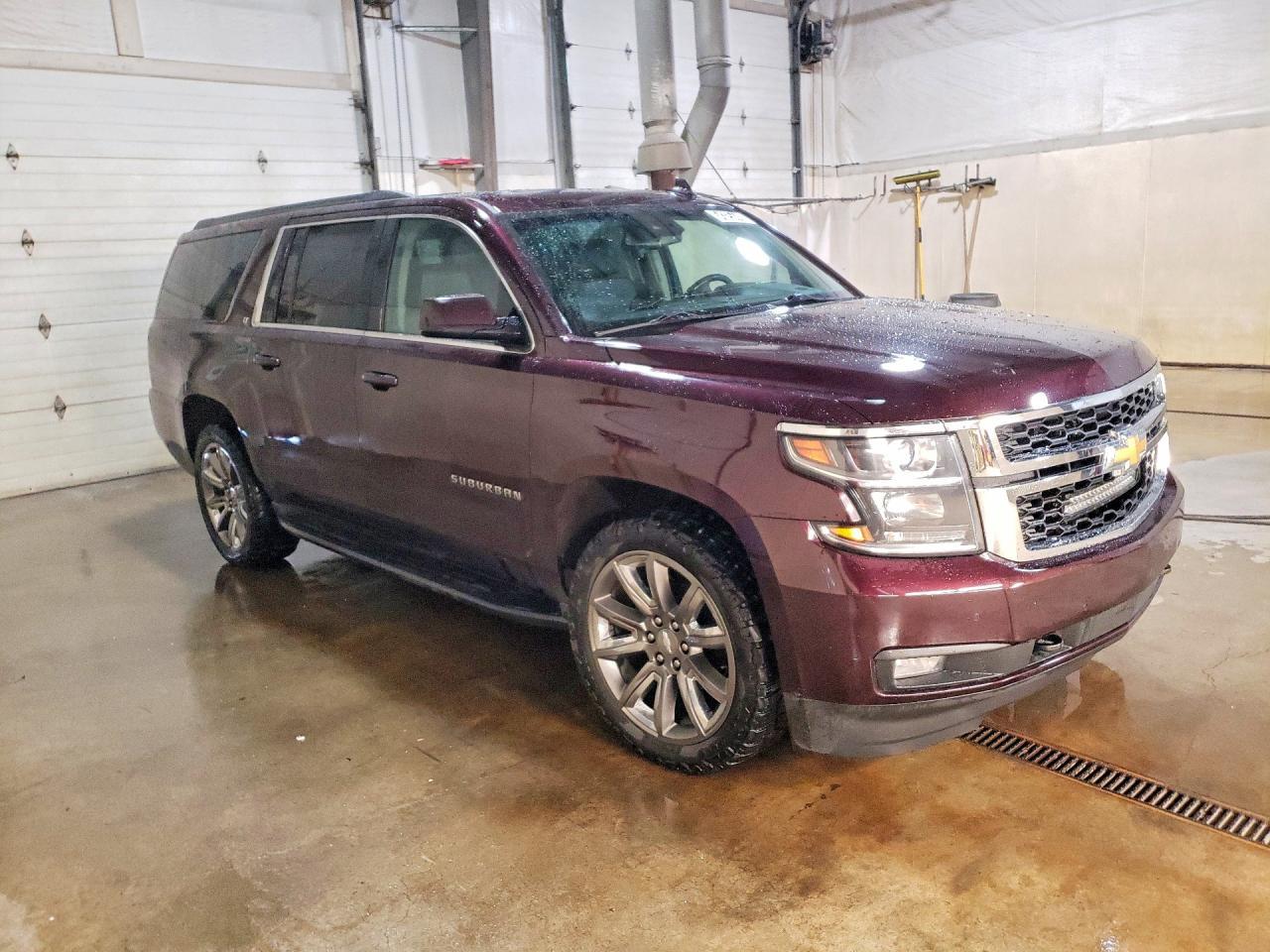 2017 CHEVROLET Suburban