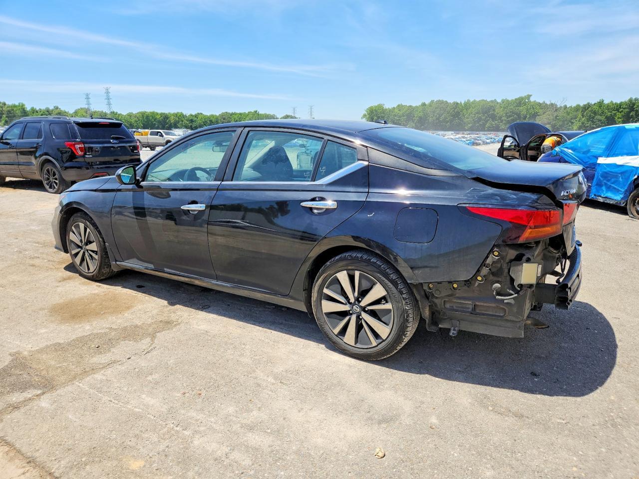 2022 NISSAN ALTIMA