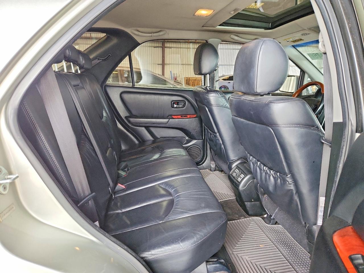 2002 LEXUS Rx 300