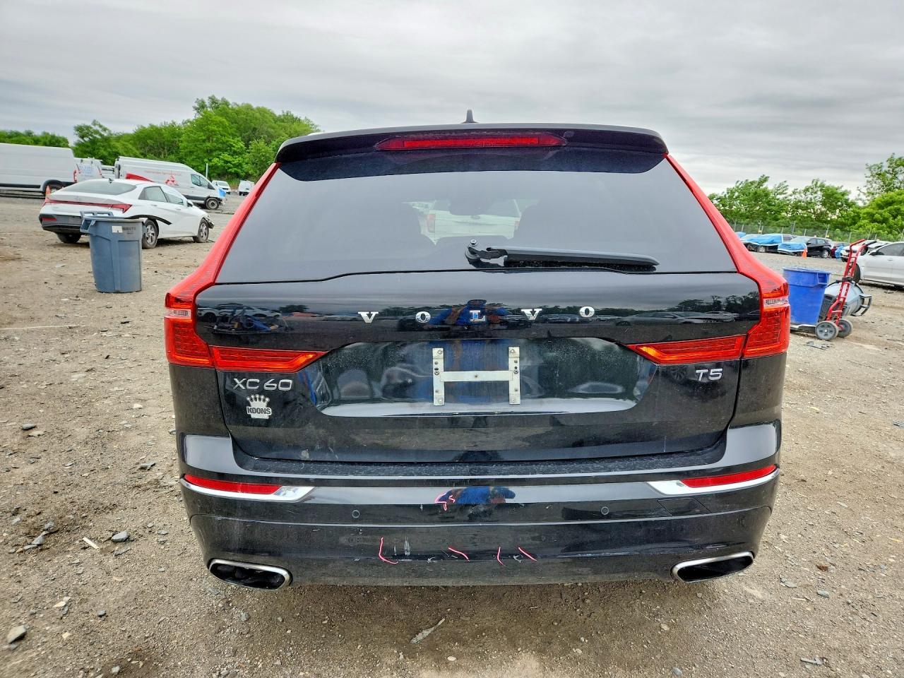 2019 VOLVO XC60