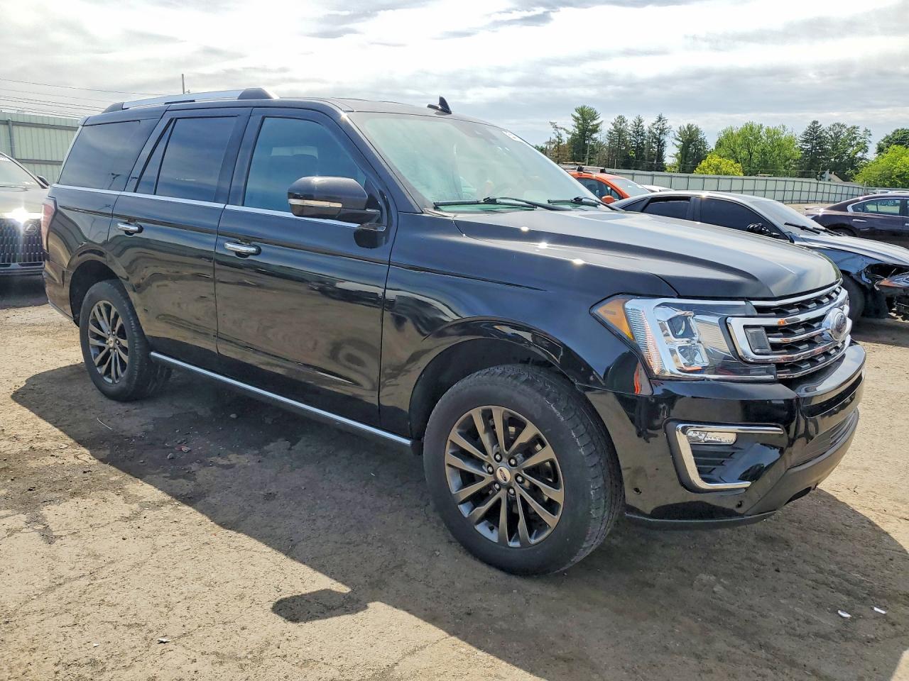 2021 FORD Expedition