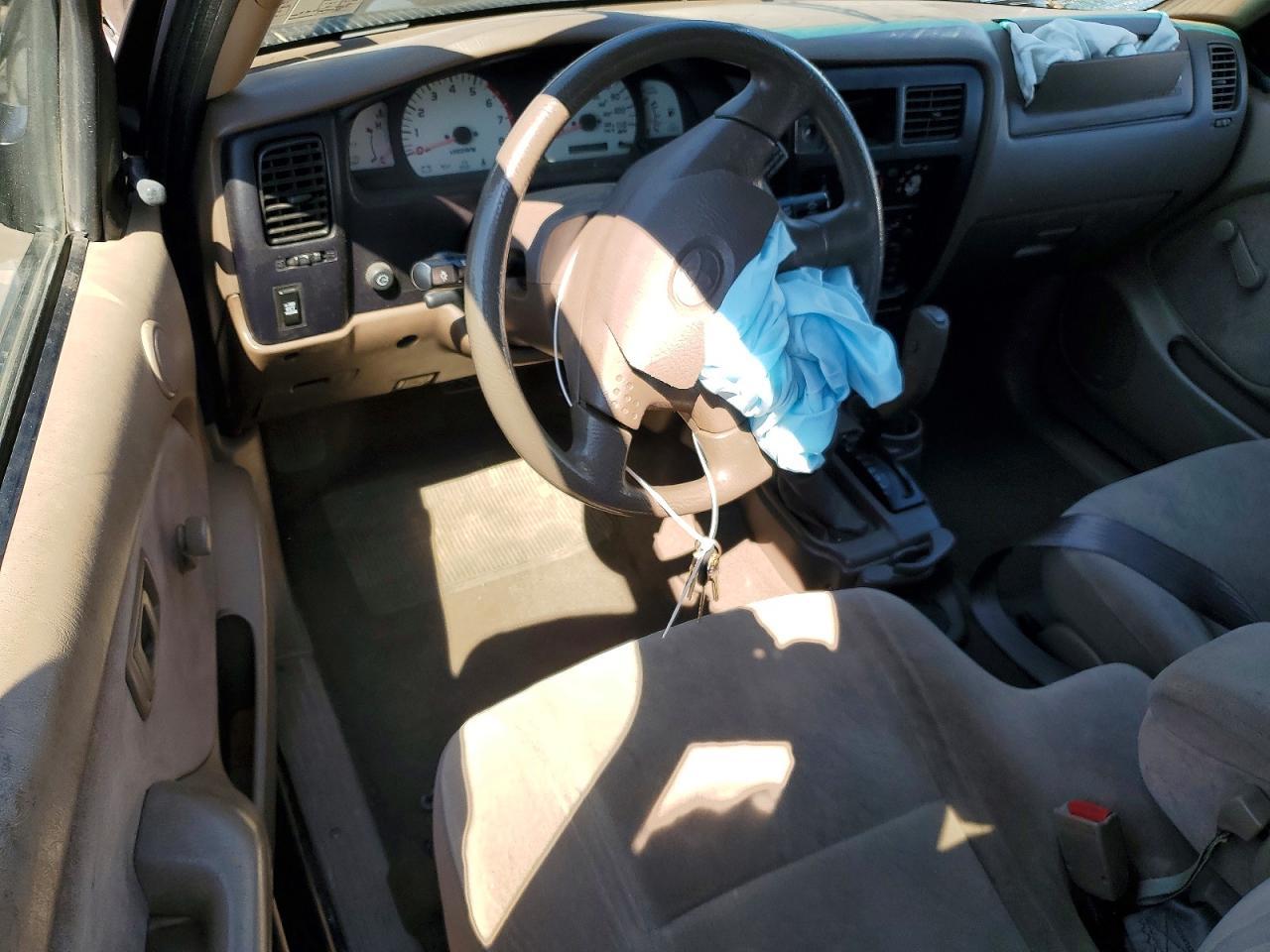 2002 TOYOTA TACOMA
