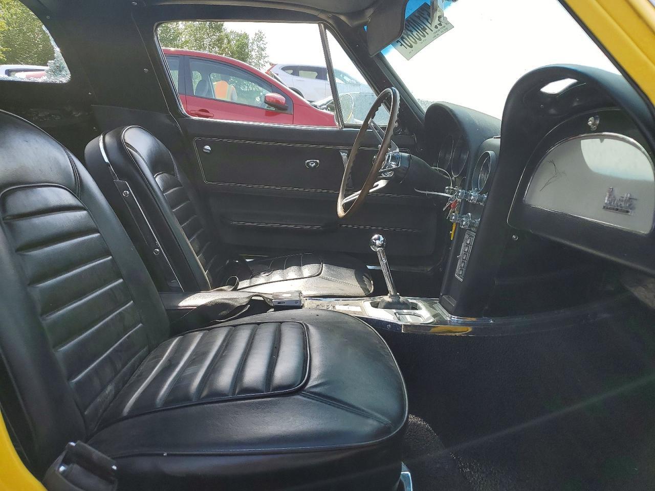 1966 CHEVROLET CORVETTE