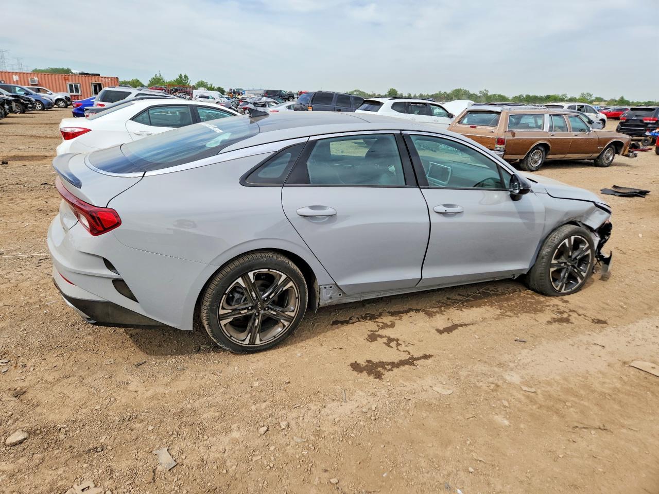 2024 KIA K5