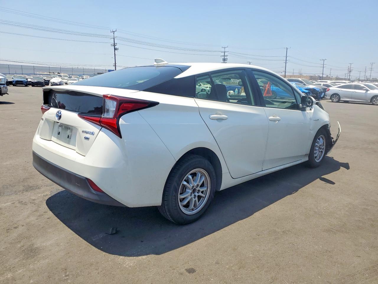 2020 TOYOTA PRIUS