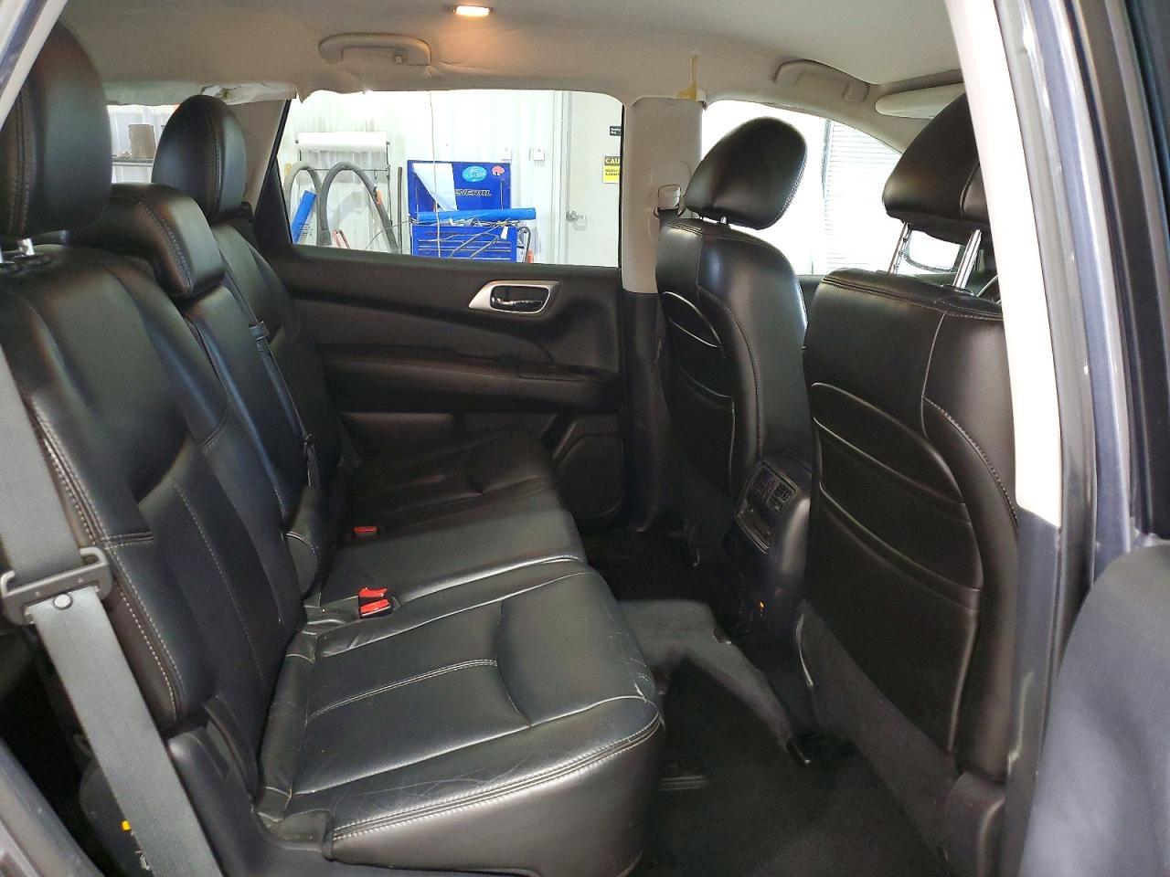 2013 NISSAN PATHFINDER