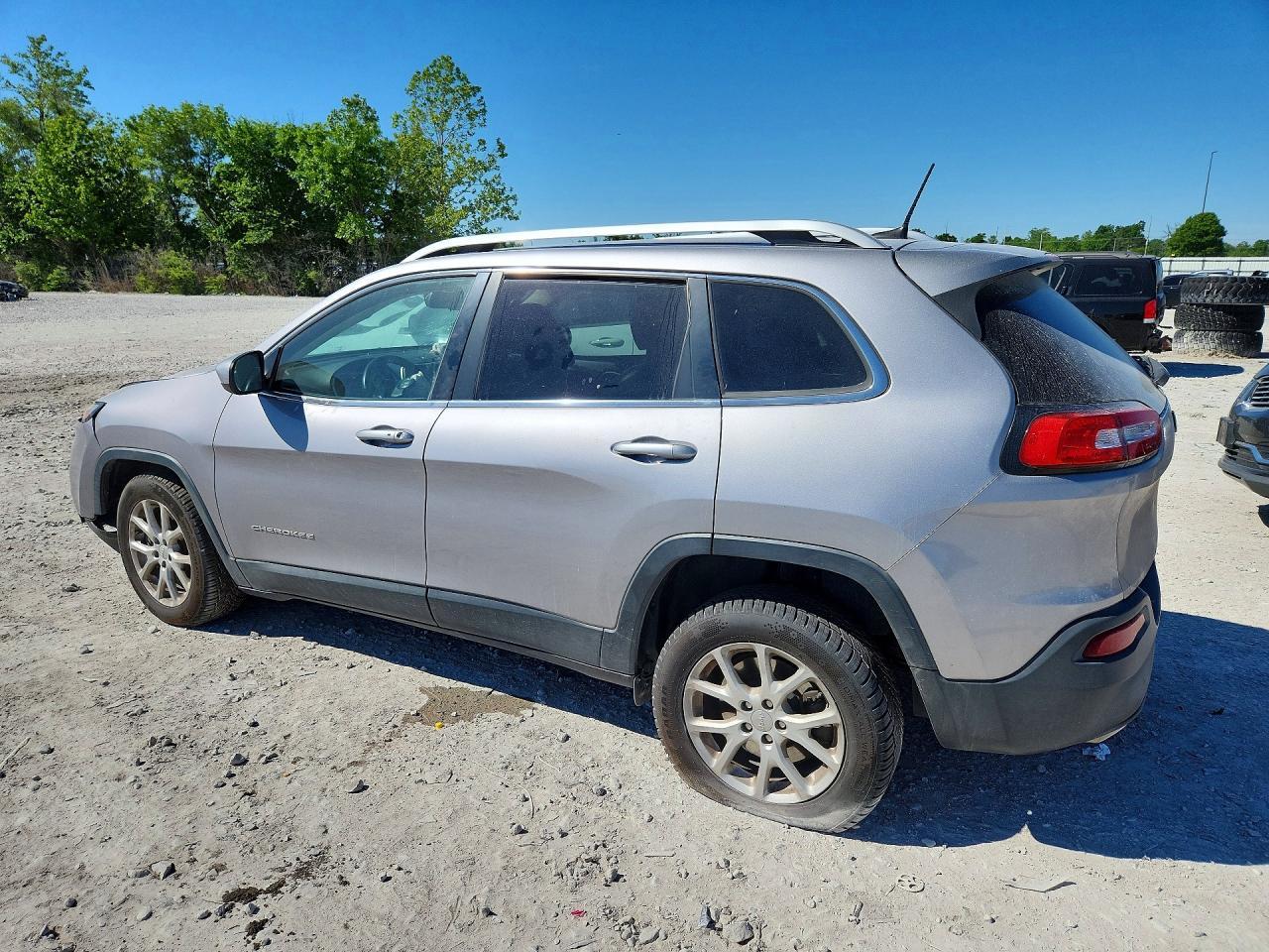 2018 JEEP CHEROKEE