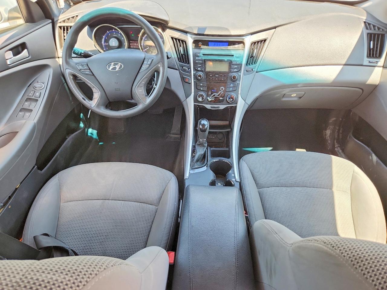 2013 HYUNDAI SONATA