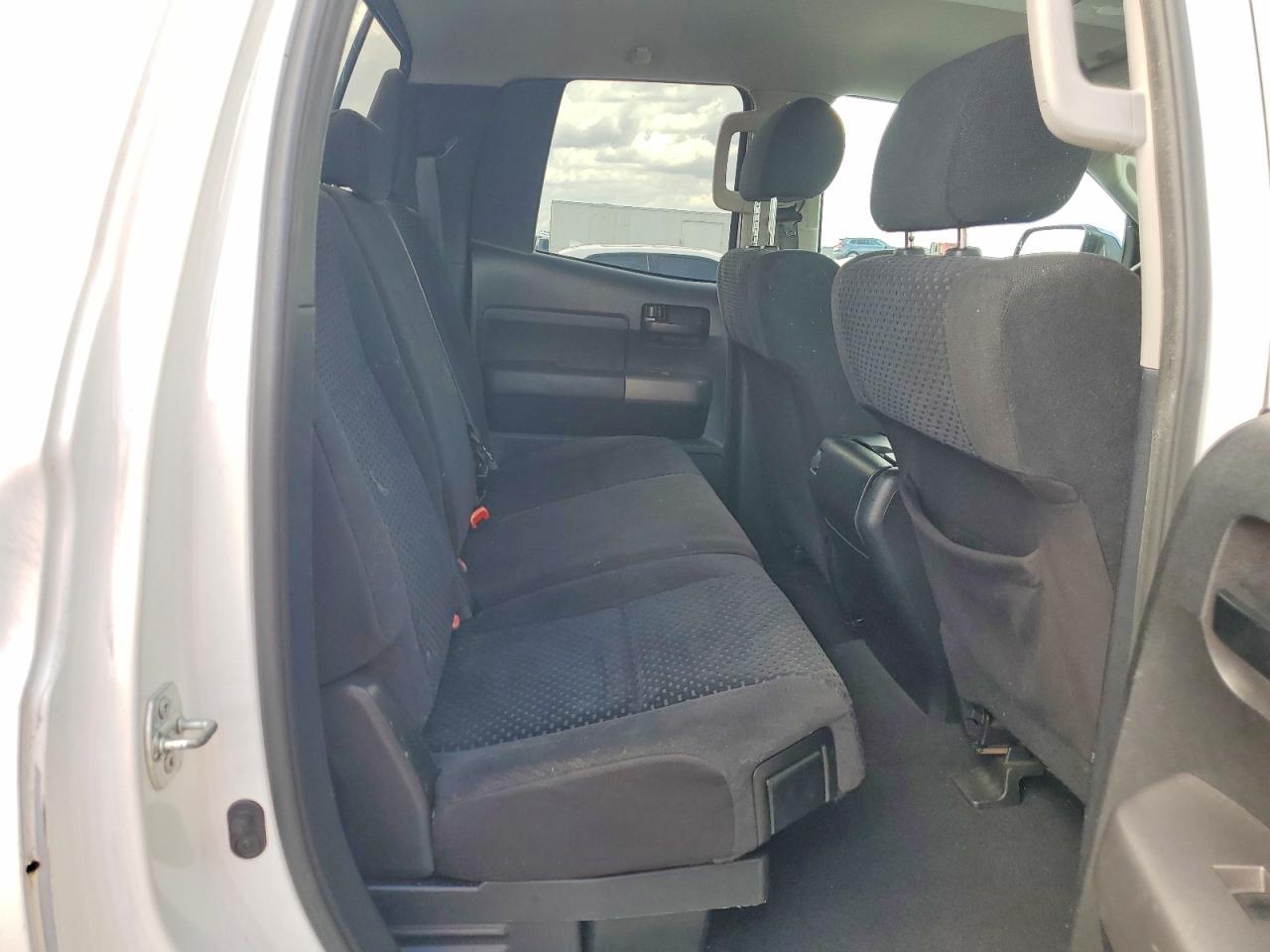 2012 TOYOTA TUNDRA