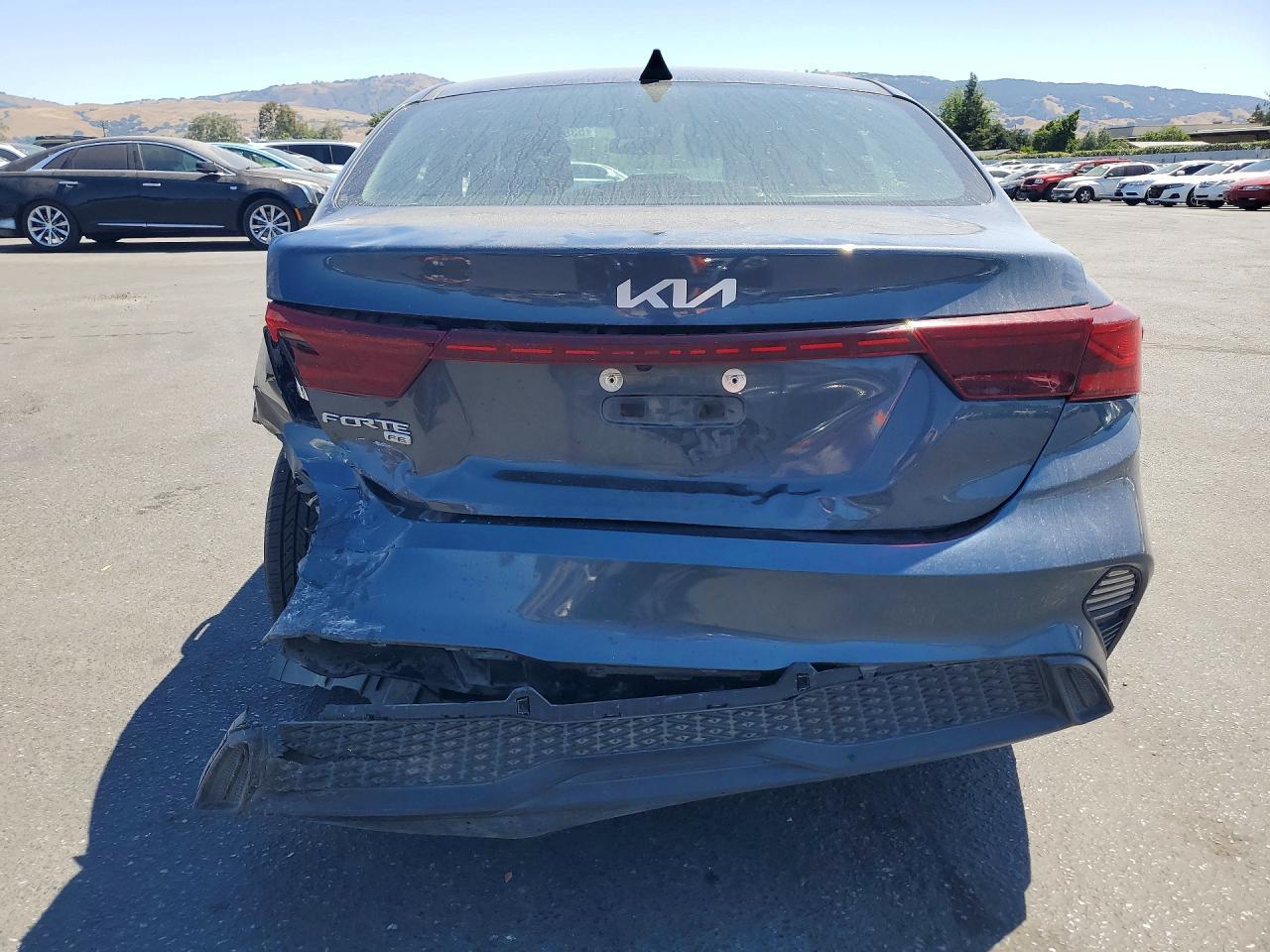 2022 KIA FORTE