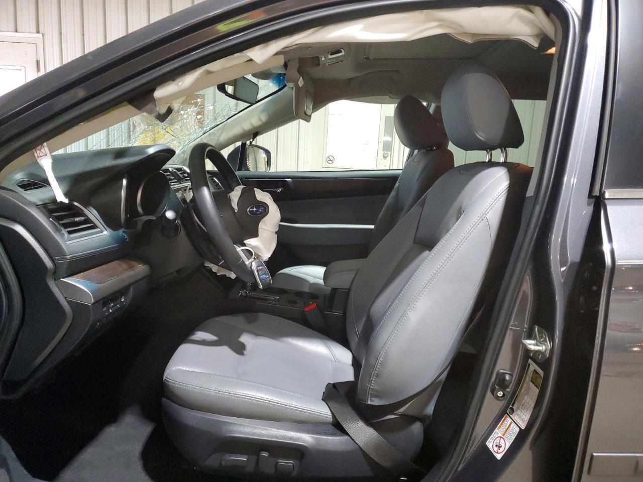 2018 SUBARU Outback