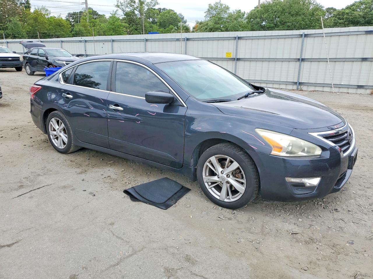 2013 NISSAN ALTIMA