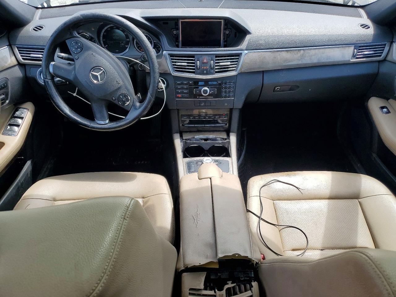 2010 MERCEDES-BENZ E-Class