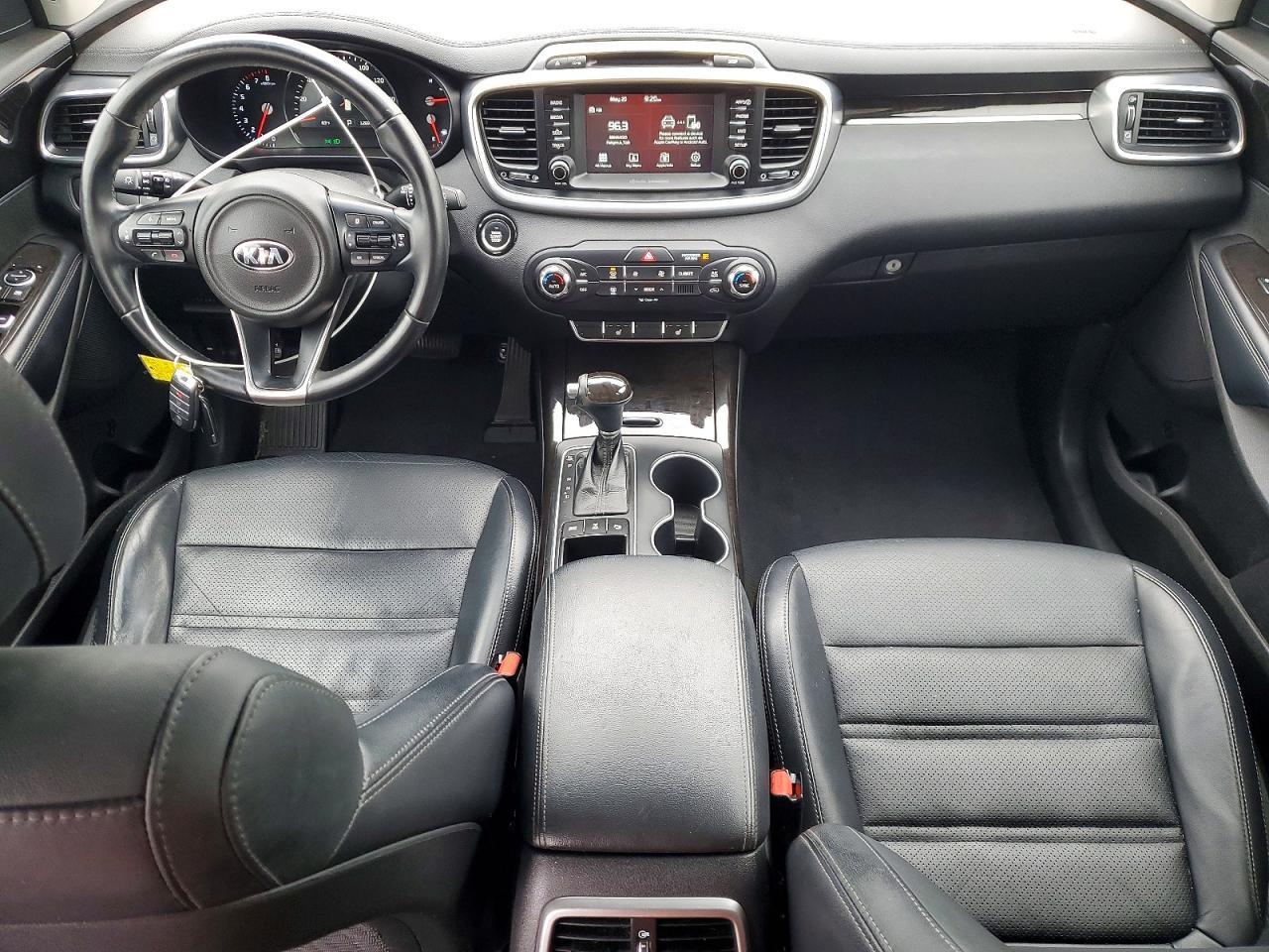 2017 KIA SORENTO