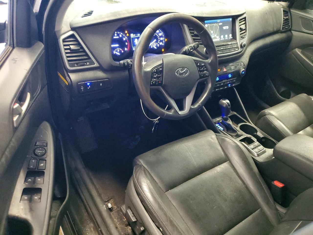 2018 HYUNDAI TUCSON