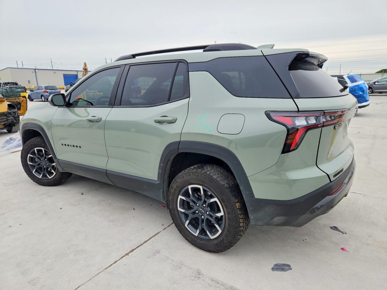 2025 CHEVROLET EQUINOX